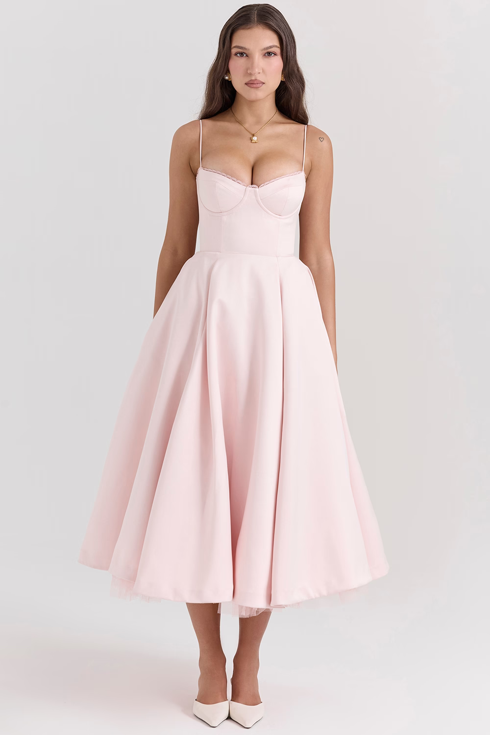 Valentina | Elegante Abito Midi con Fodera in Tulle