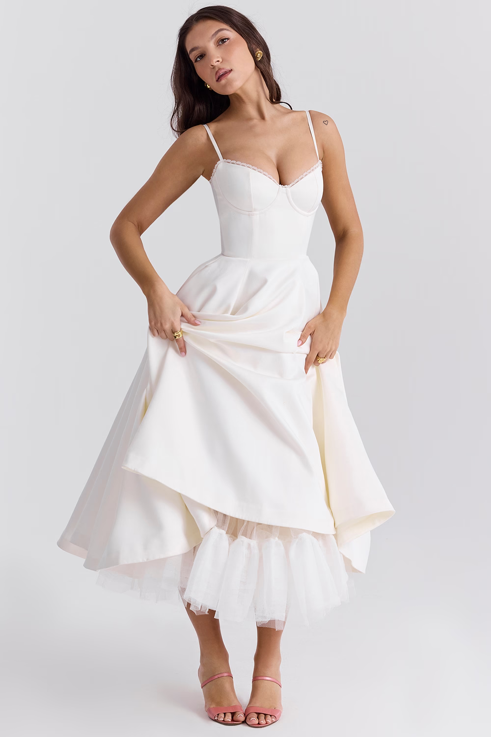 Valentina | Elegante Abito Midi con Fodera in Tulle
