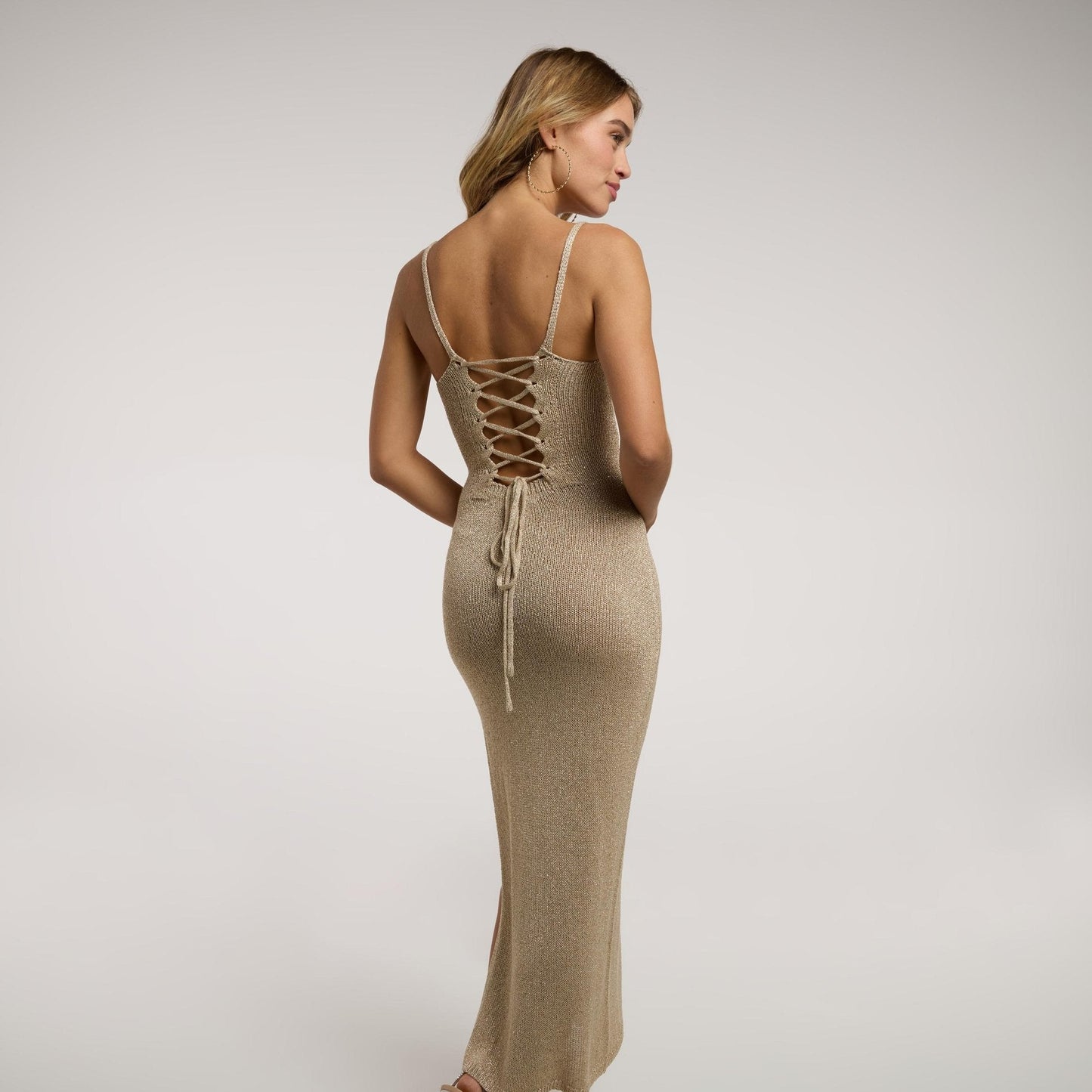 Vaira | Vestito Lungo con scollo intrecciato sulla schiena