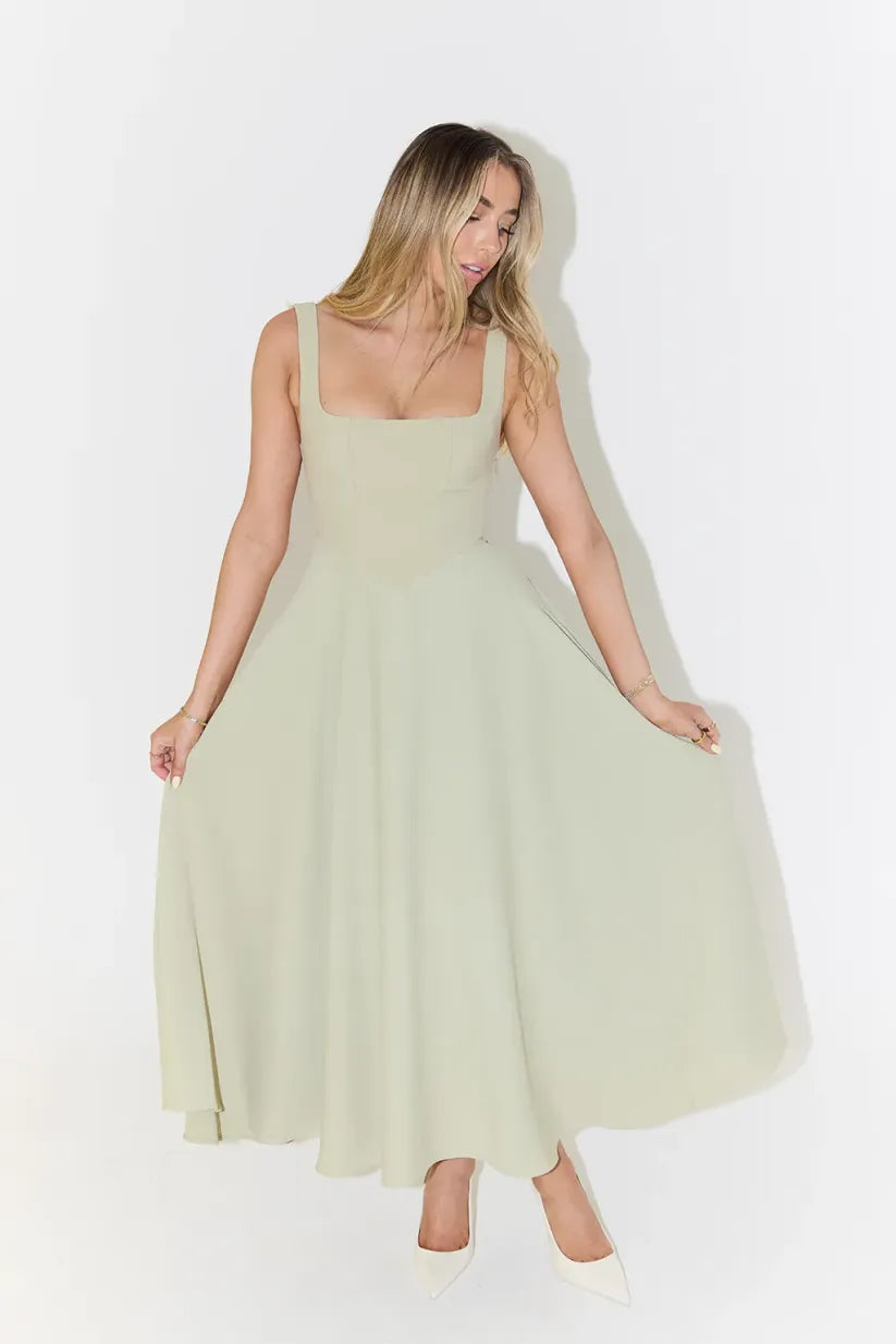 Blake™ | Abito Midi con Scollatura Quadrata e Vita Alta