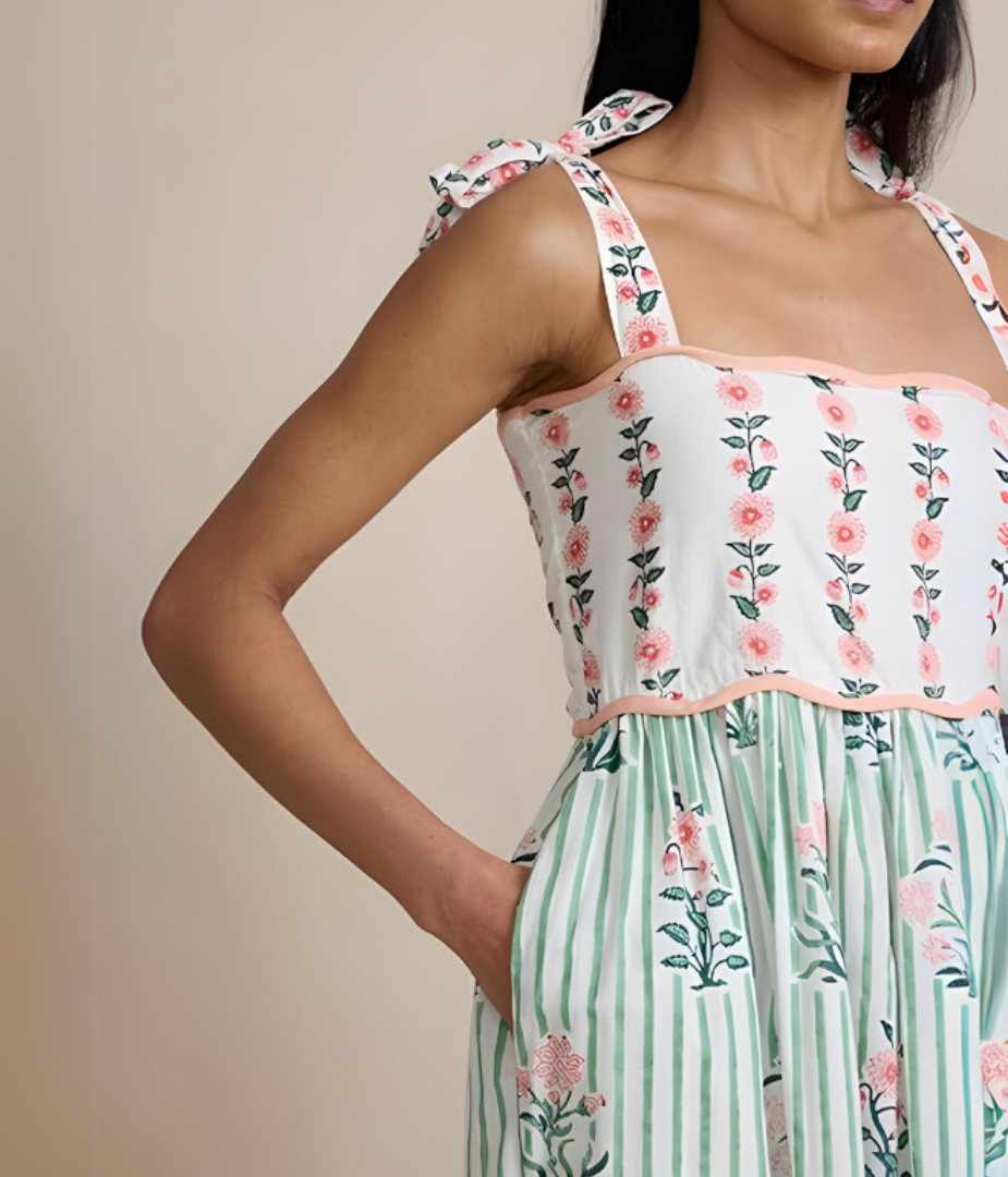 Zora | Vestito Floreale Romantico