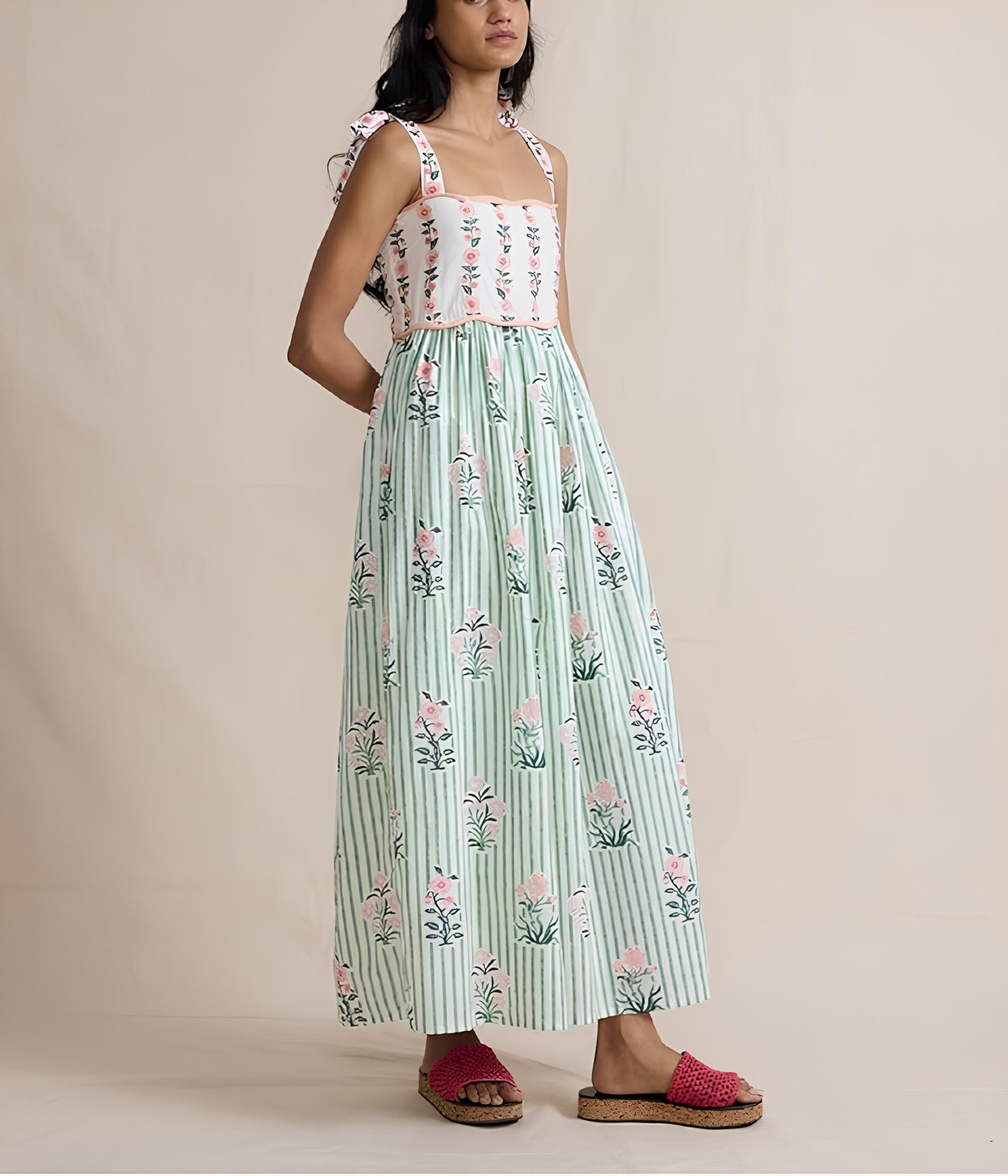 Zora | Vestito Floreale Romantico