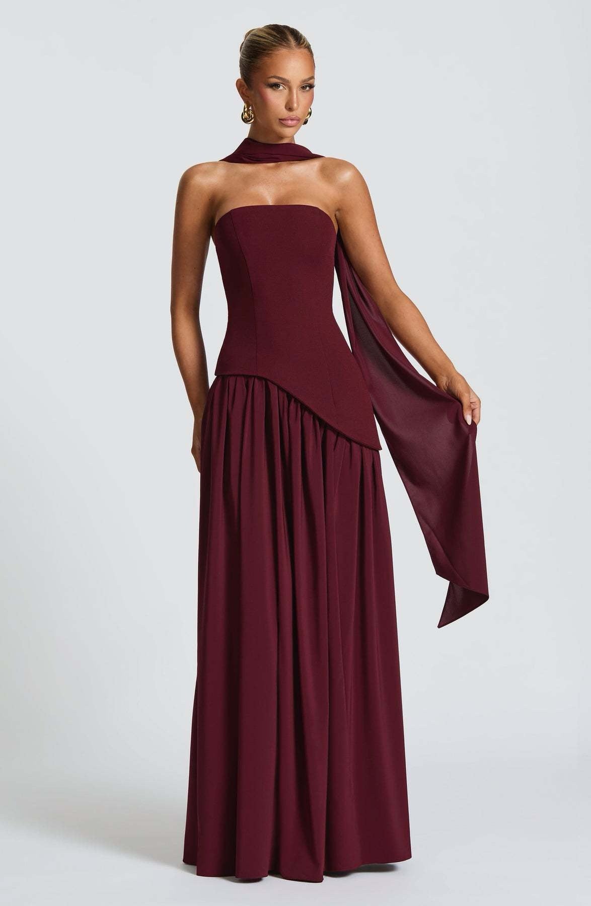 Maliya | Vestito Maxi con Sciarpa