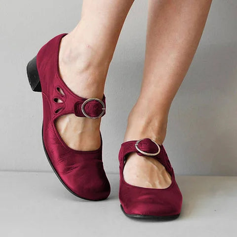Briana™ | Scarpe da donna con fibbia e tacco basso