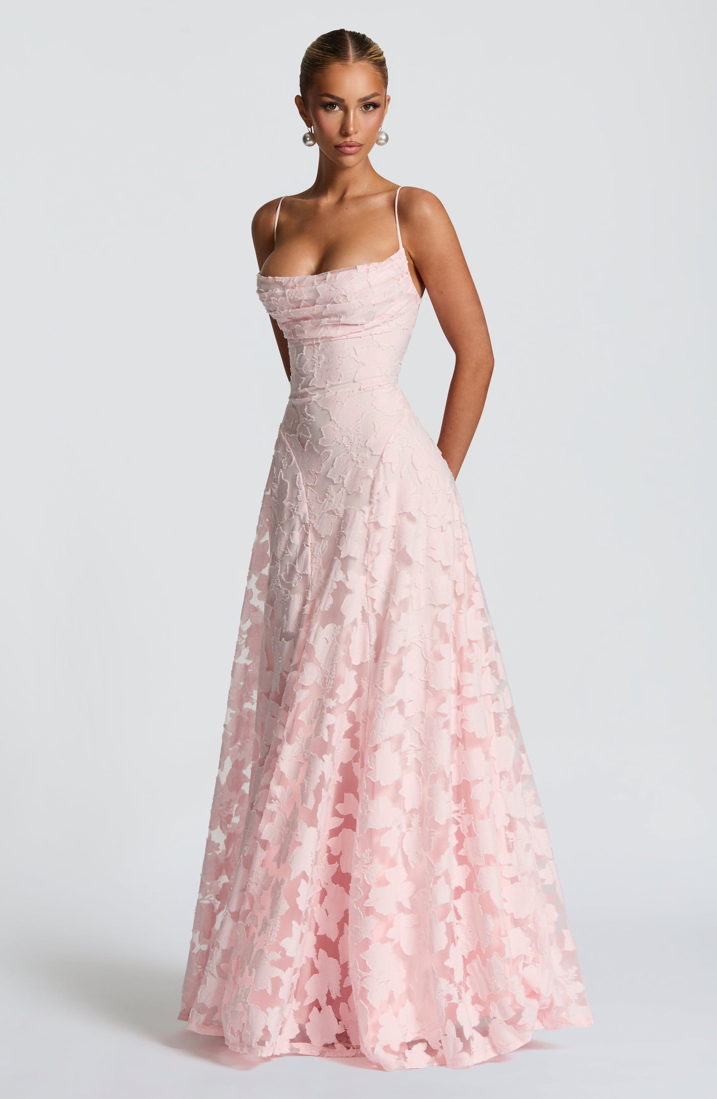 Virginia | Abito in Pizzo Elegante
