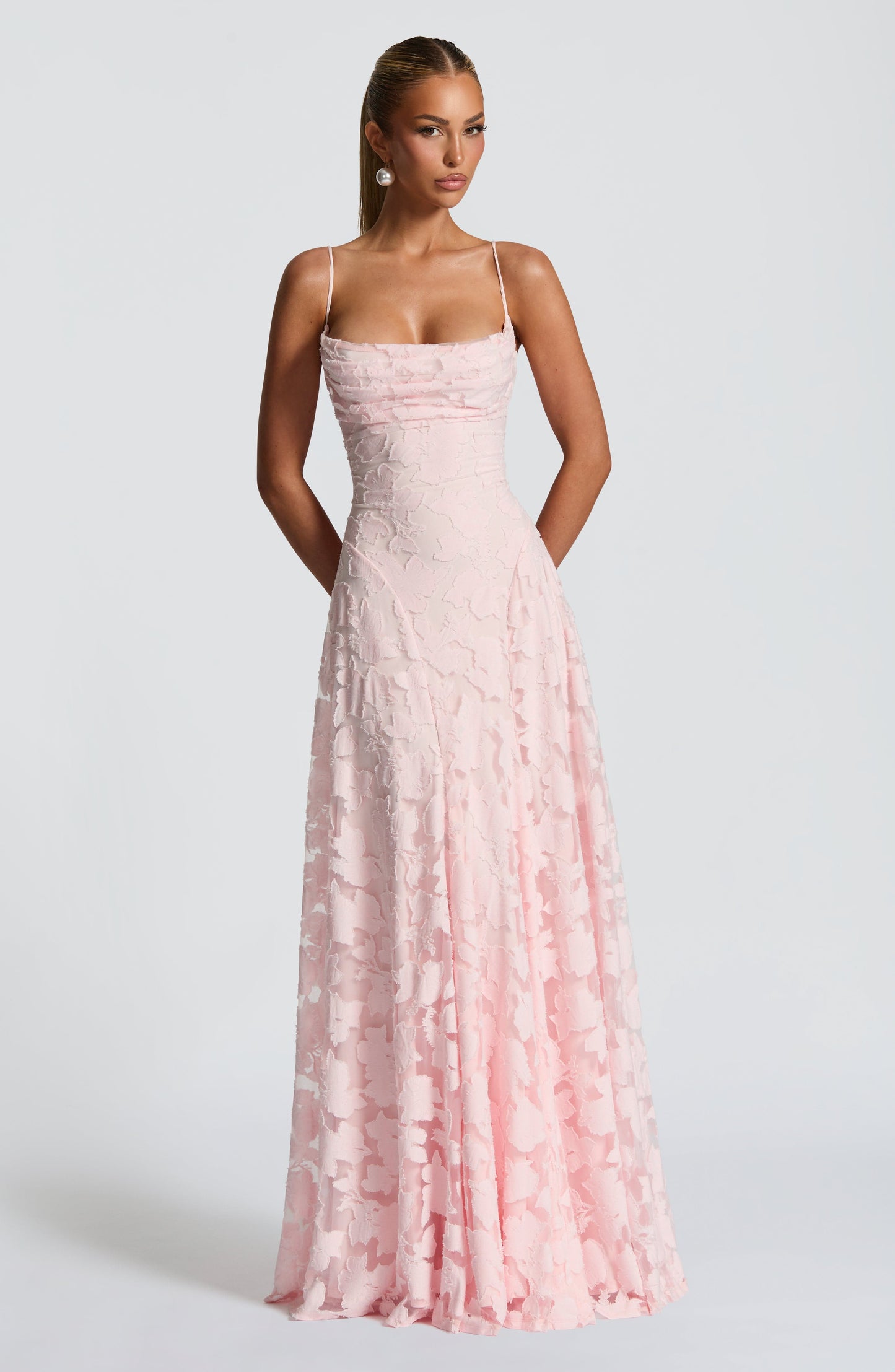 Virginia | Abito in Pizzo Elegante