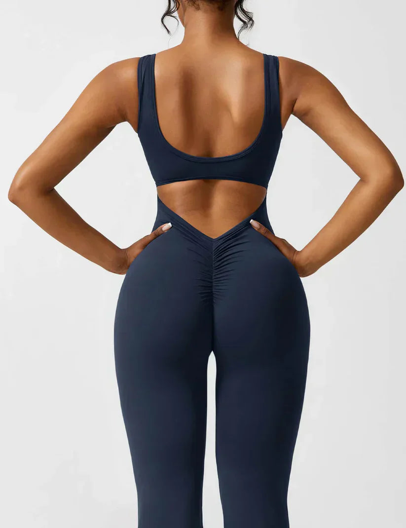 Avessa™ | Tuta Sportiva Svasata