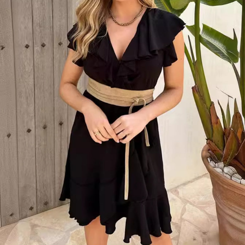 Claudine | Vestito corto con collo a V e Volant