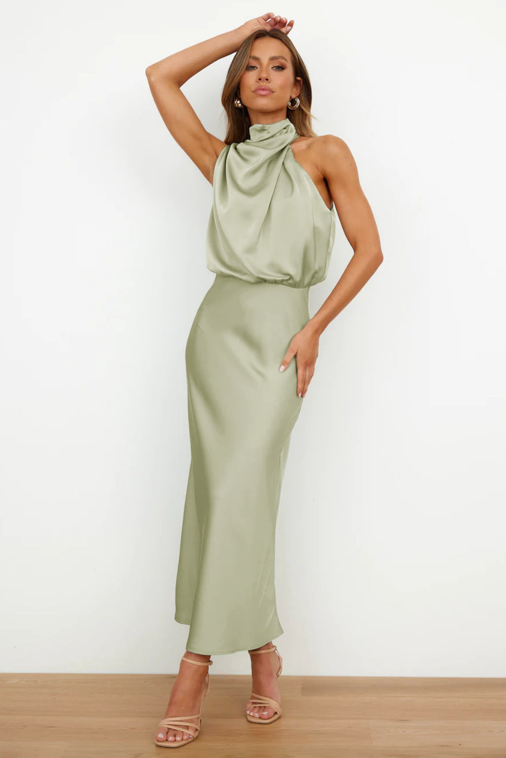Liv | Abito Lungo in Satin
