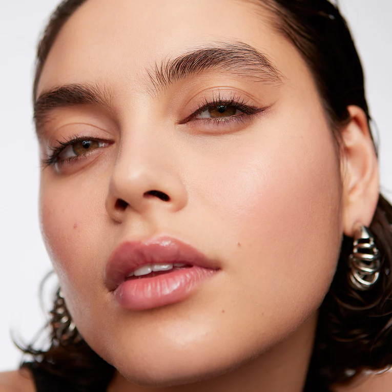 Eyeliner Lunga Durata