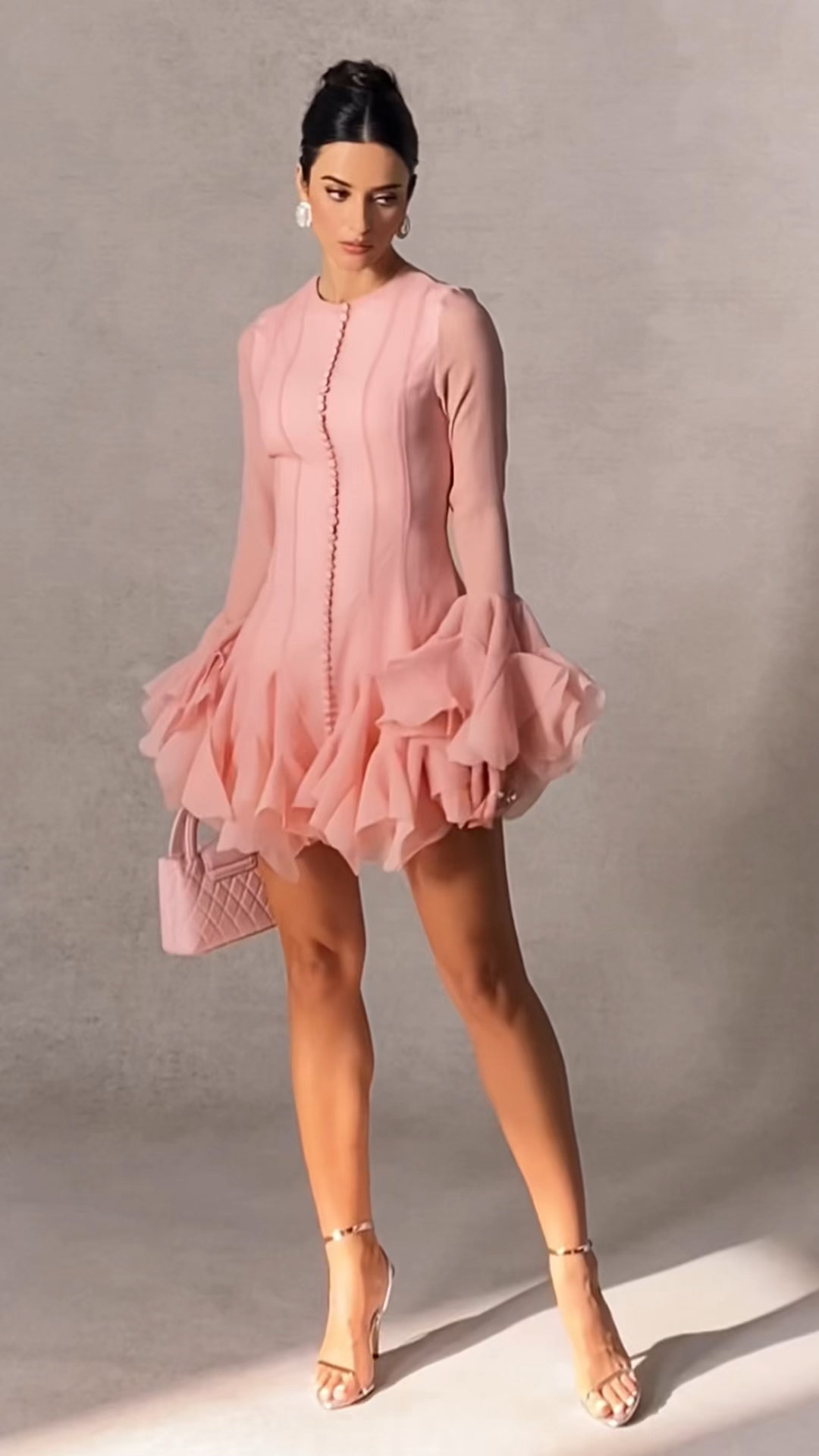 Xaira | Vestito Mini con Maniche Lunghe e Volant