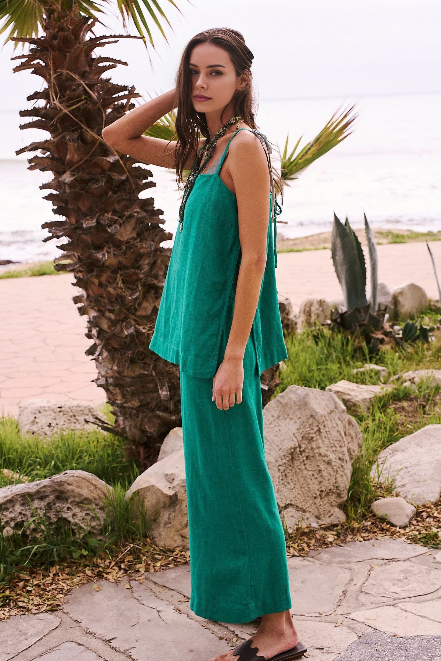 Antonine | Completo estivo