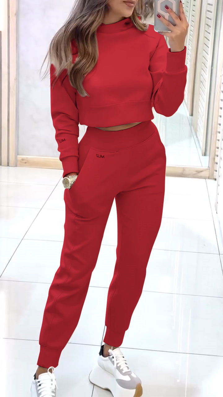 Monica | Set di pantaloni e maglione a collo alto