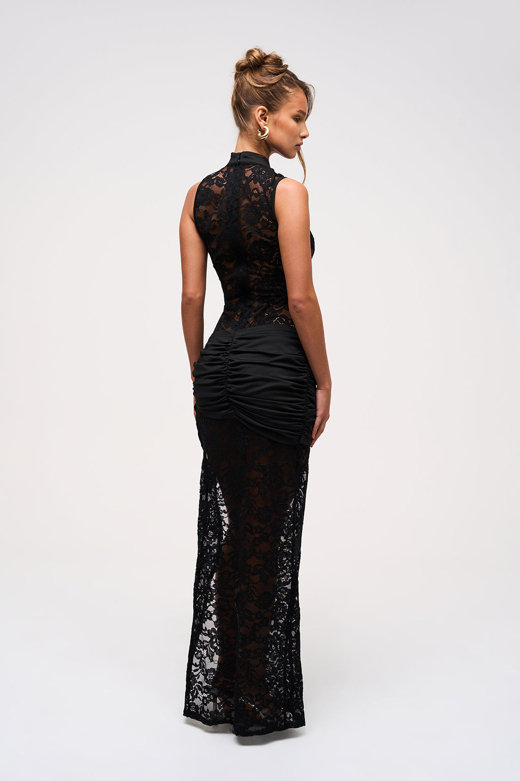 Orazia | Elegante Vestito in Pizzo