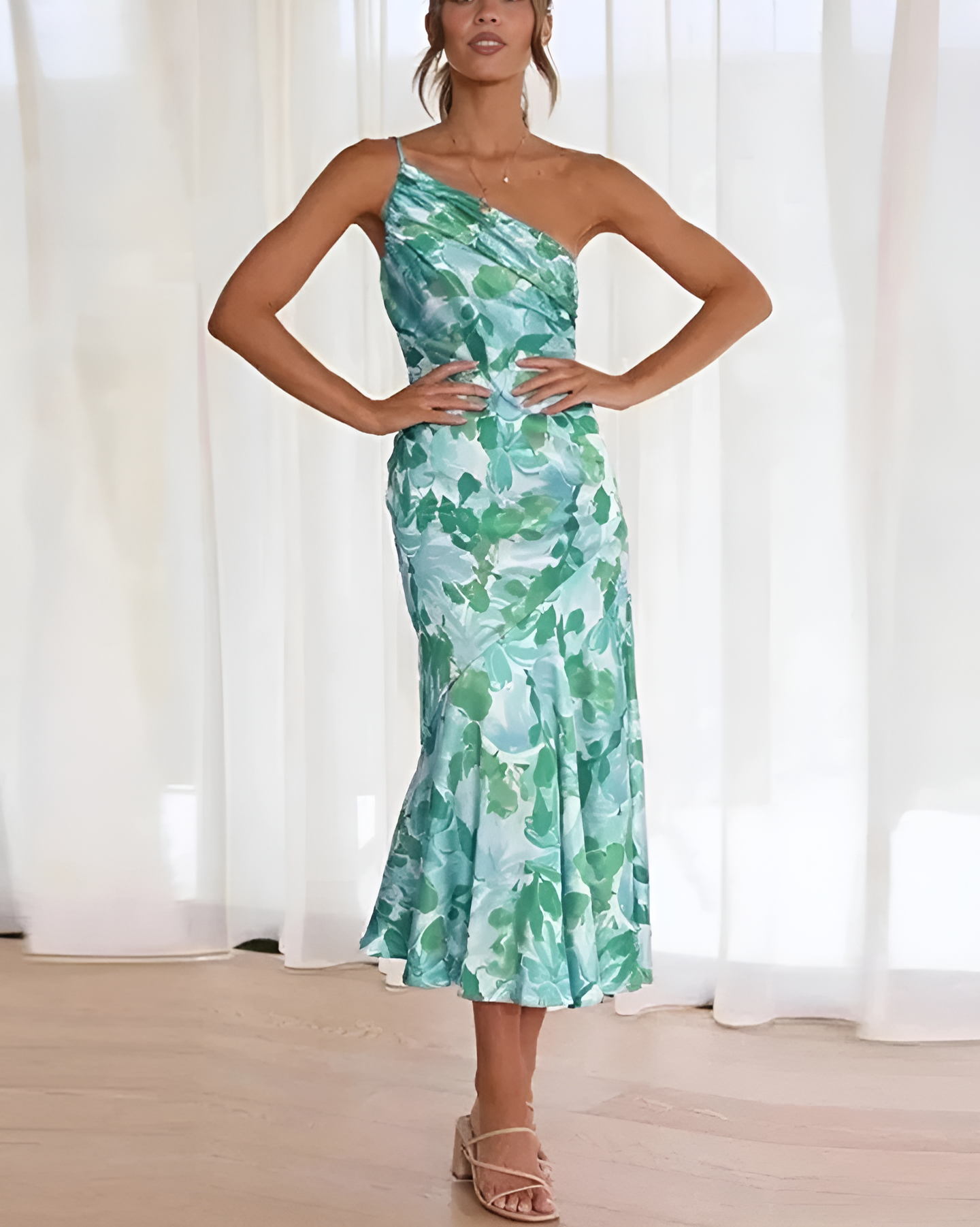 Ashley | Vestito Midi a Spalla Scoperta