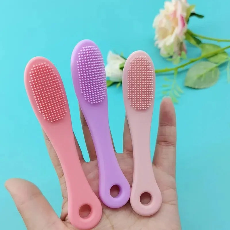 LumiScrub™ | Pulitore per il Viso in Silicone e Rimuovi Punti Neri