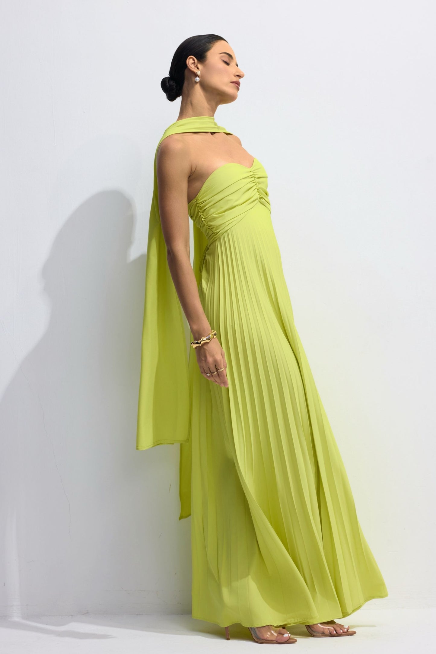 Willow | Abito Lungo Plissettato con Sciarpa