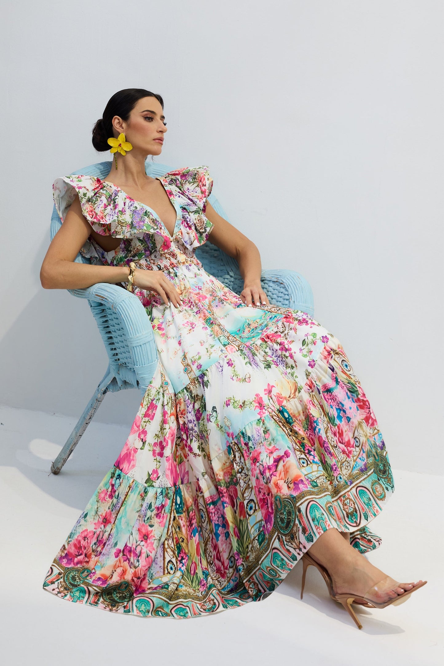 Whitney | Vestito con Collo a V e Volant sulle Maniche