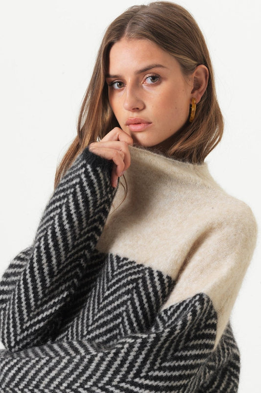 Alicia™ | Maglione in cotone con collo alto