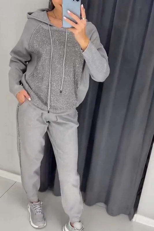 Nadia™ | Tuta Casual con Cappuccio e Decorazioni in Diamante