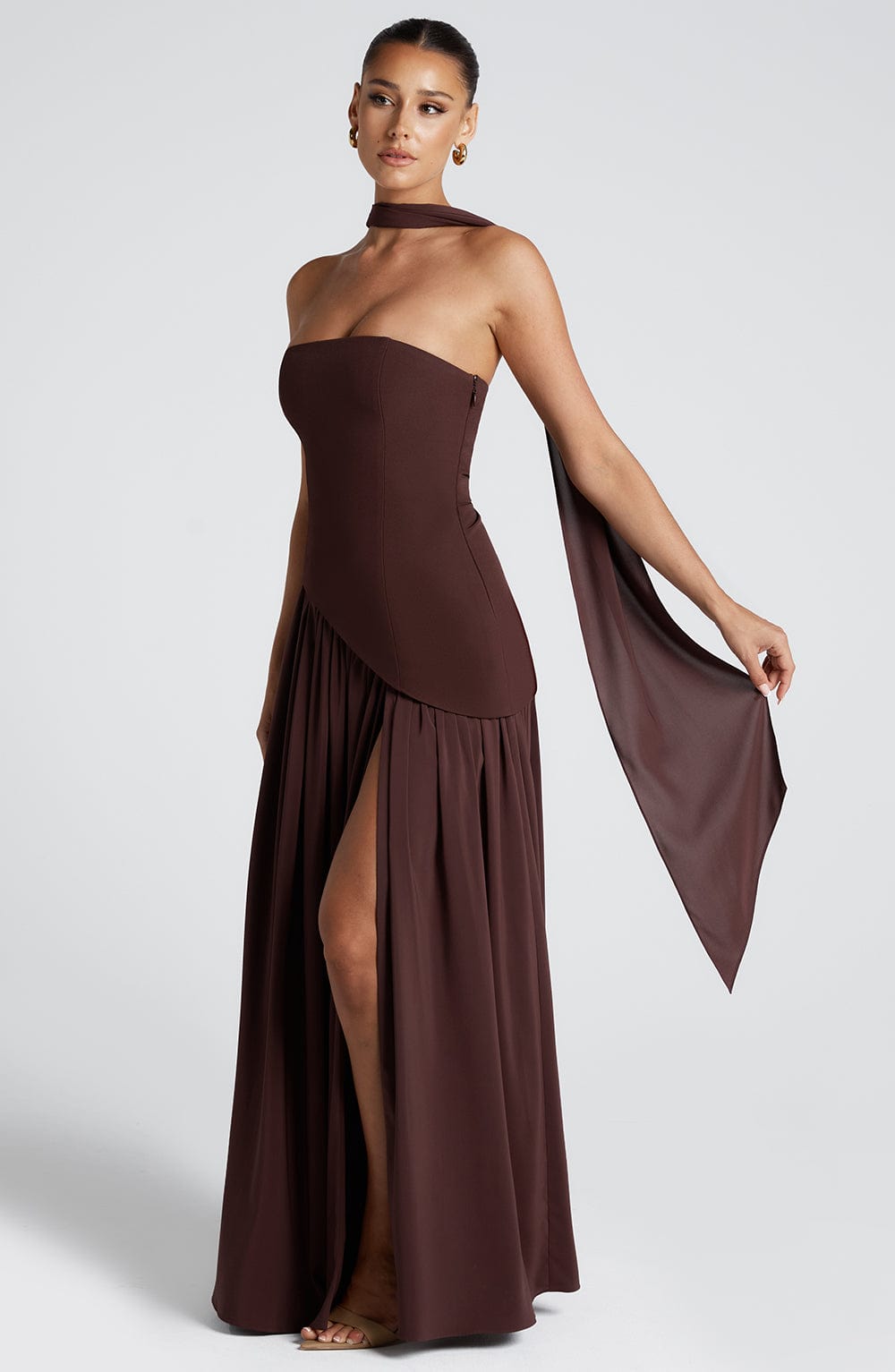 Maliyah | Vestito Maxi con Sciarpa
