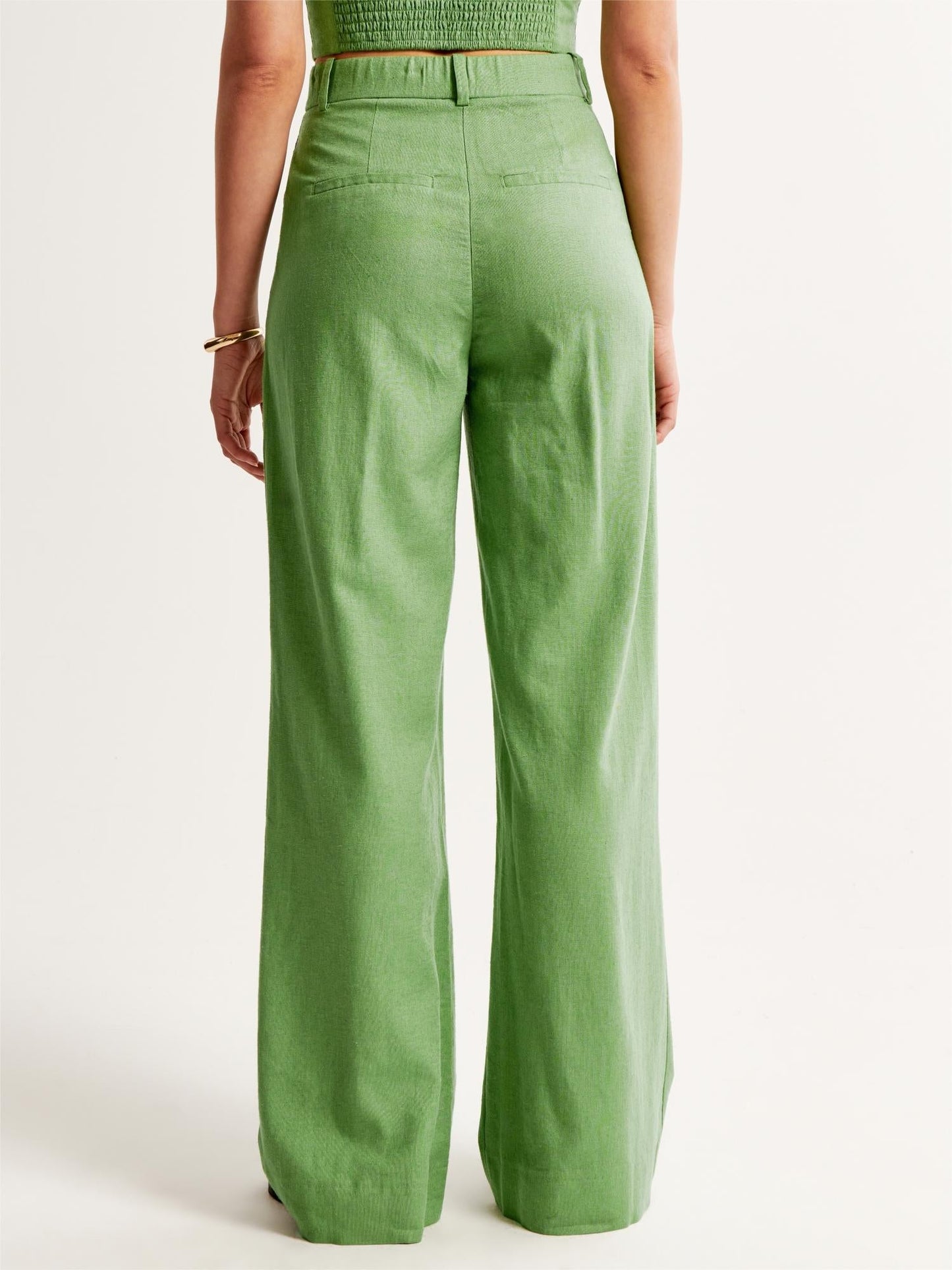 Tailor | Set in Lino