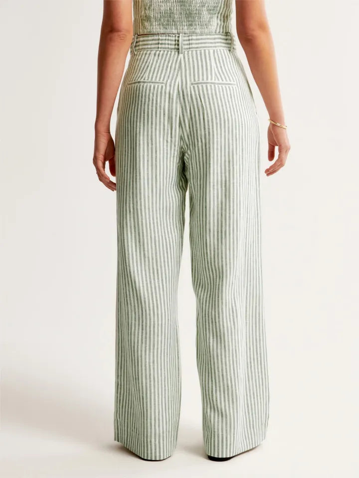 Tailor | Set in Lino