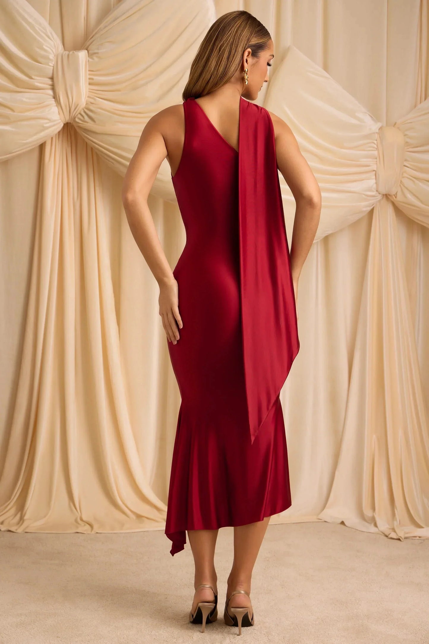 Valencia | Abito Midi in Satin Lussuoso