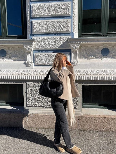 Liva | Borsa a mezzaluna